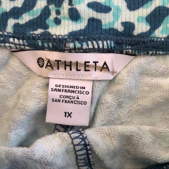 NWT Athleta Balance 4" Shortie Shorts, Clouded Leopard Blue 1X- Stretchy, Light - Picture 7 of 7